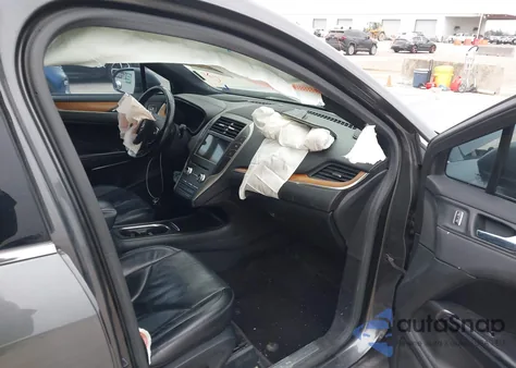 2017 Lincoln Mkc Reserve z USA, uszkodzony, nr VIN 5LMCJ3C90HUL13066